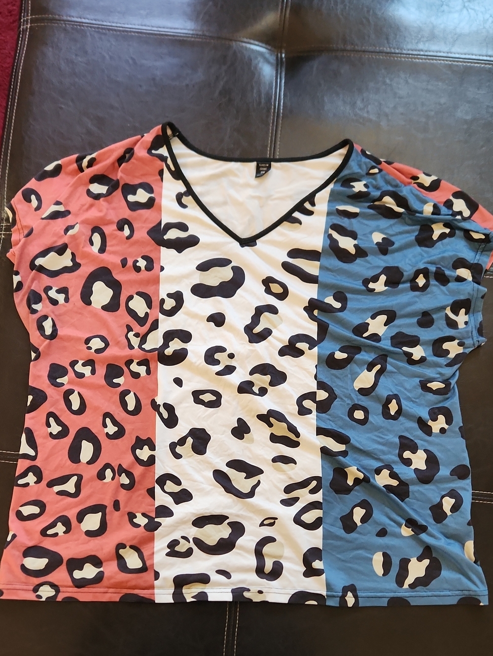 SHEIN Pink, White & Blue Leopard Colorblock V-Neck Tee
